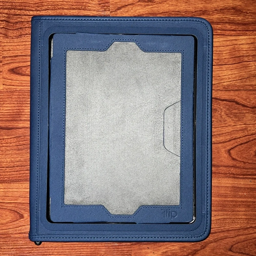 Flip UF CVM 40th Anniversary Blue Tablet Organizer Case